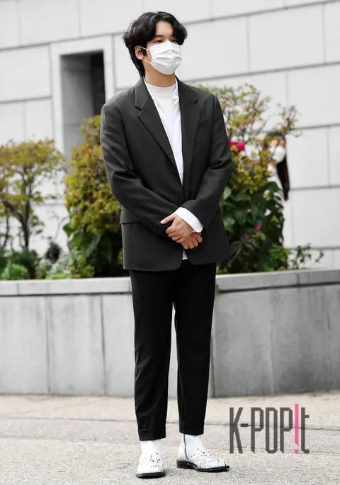 Lee Jang-woo — O Sam Kwang Villa Arrival