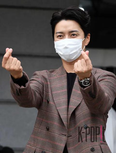 In Gyo-jin — O Sam Kwang Villa Arrival