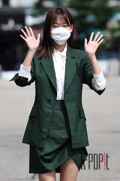 Jin Ki-joo — O Sam Kwang Villa Arrival