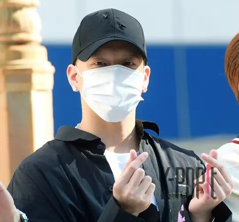 BTOB, Peniel — Cube Entertainment Arrival