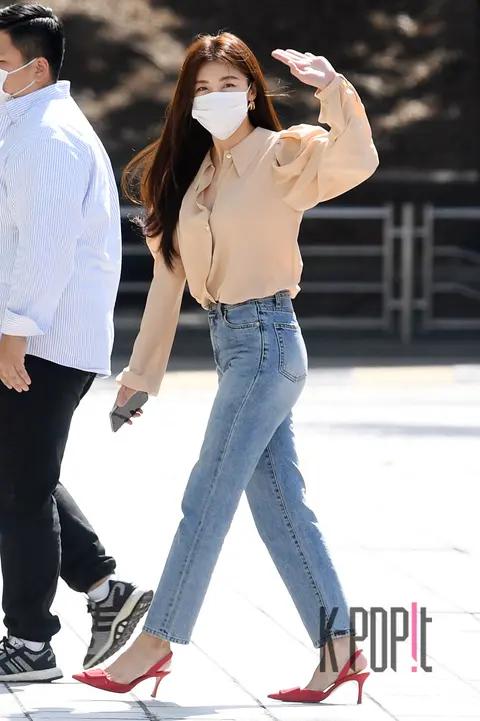 Ha Ji-won — Arrival