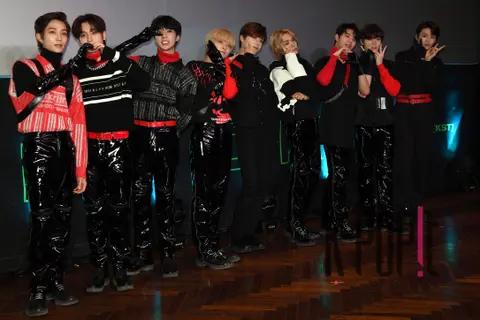 GHOST9 — Showcase