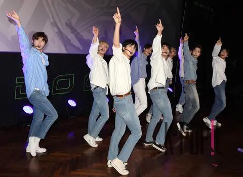 GHOST9 — Showcase