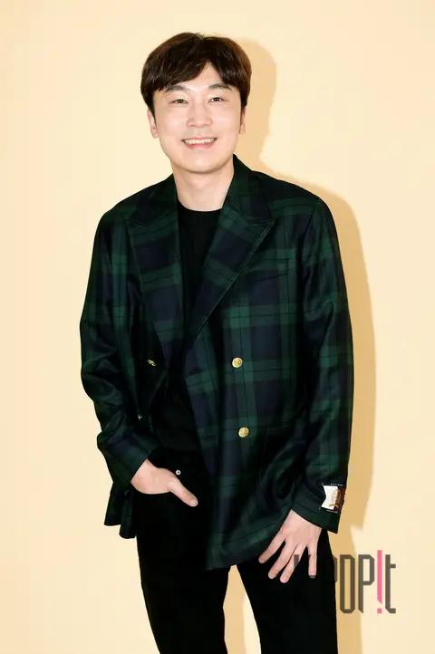 Seo Hyun-woo — Interview