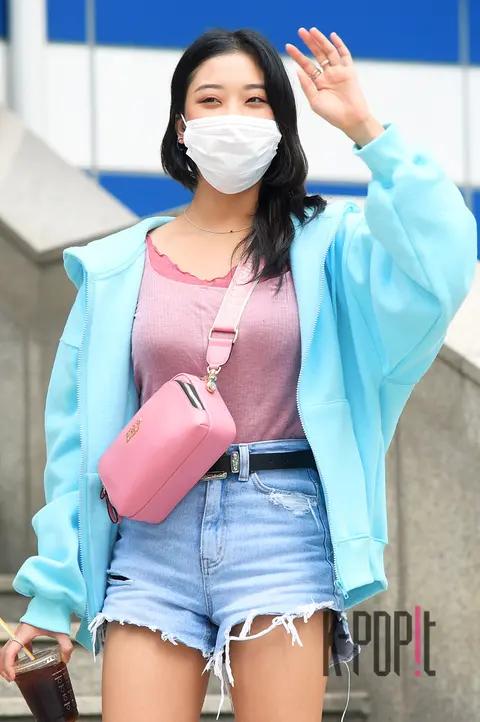 CLC, Jang Seung-yeon — Cube Entertainment Arrival — 2020-09-25