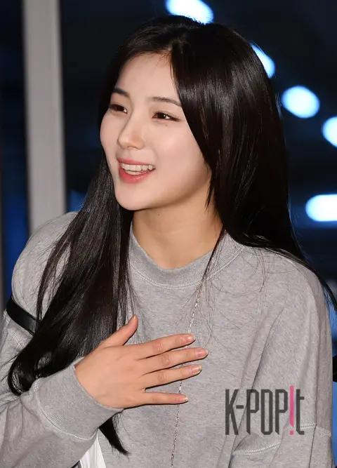 Alice, So-hee — TikTok Stage Arrival