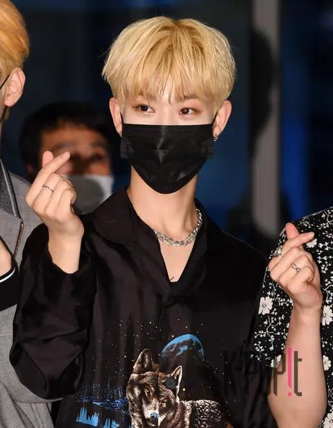 TOO, Chi-hun — TikTok Stage Arrival