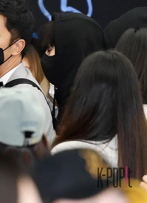 ENHYPEN, Jung Won — ENHYPEN Airport Fashion