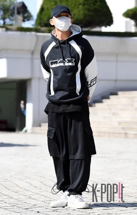 Yoo Ah-in — Radio Arrival