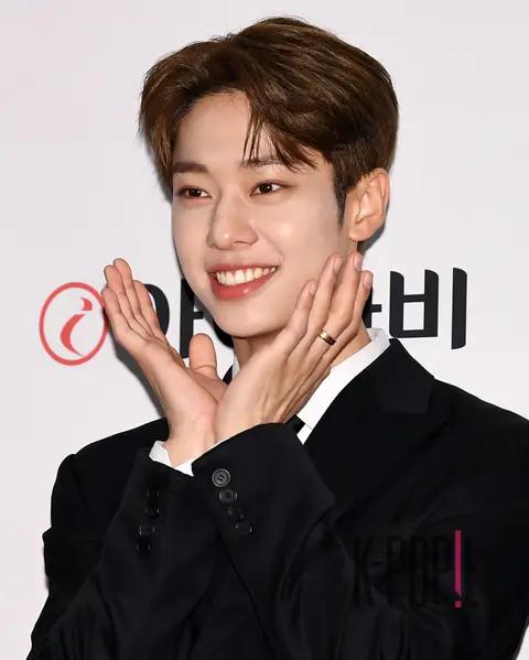 AB6IX, Kim Dong-hyun — Brand Awards Ceremony