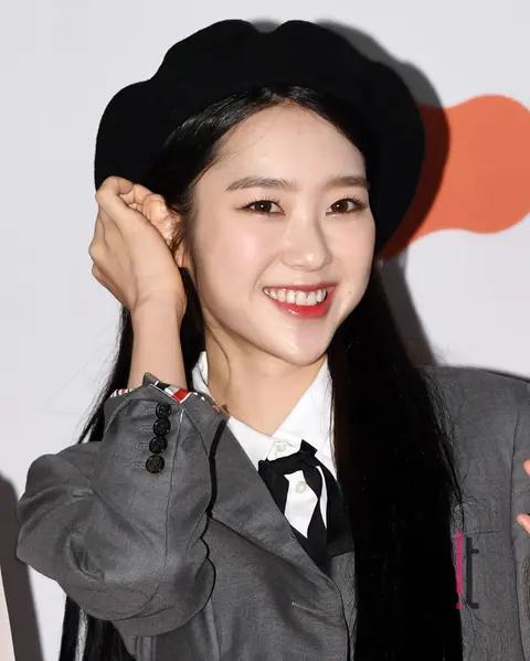 OH MY GIRL, Ji-ho — Brand Awards Ceremony