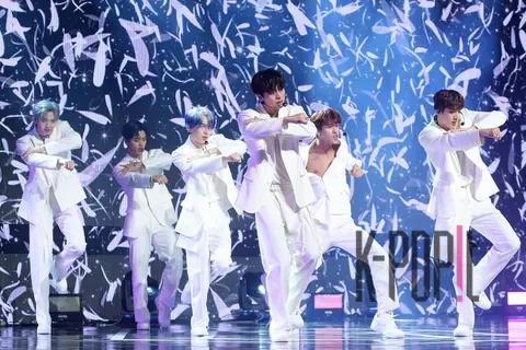 PENTAGON — PENTAGON Showcase