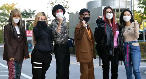 Refund Sisters — Arrival