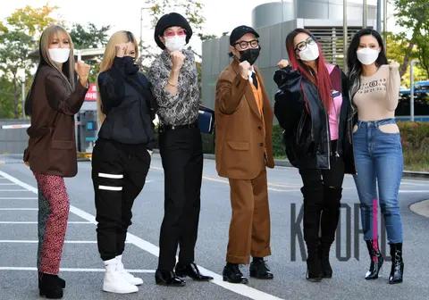 Refund Sisters — Arrival