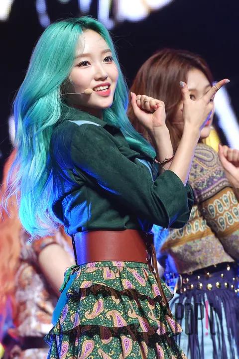 LOONA, Go Won — LOONA Showcase