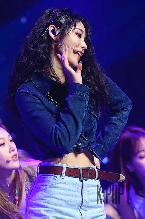 LOONA, Jinsol — LOONA Showcase