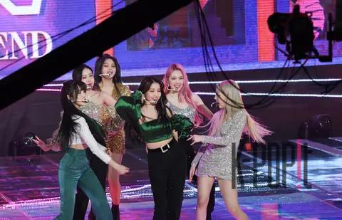 GFRIEND — GFRIEND Showcase