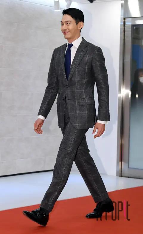 Choi Jung-won — Young Pyung Awards