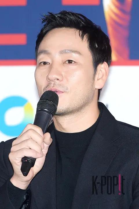 Park Hae-soo — Blue Dragon Film Awards Handprinting