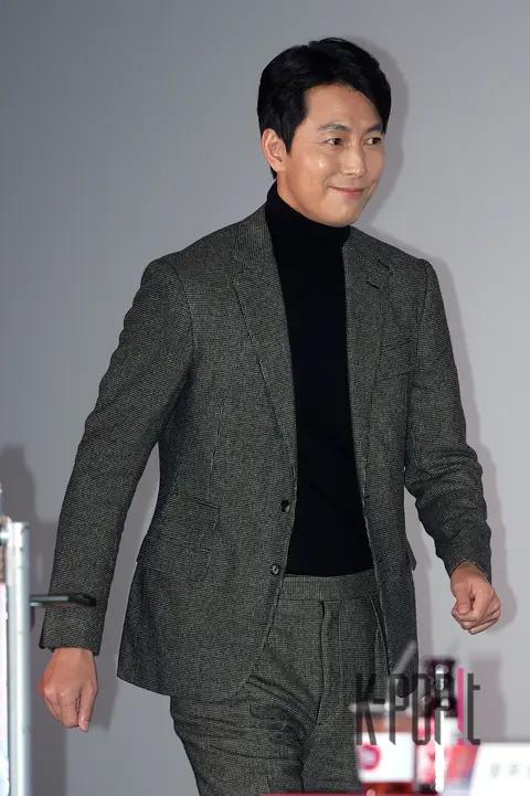 Jung Woo-sung — Blue Dragon Film Awards Handprinting