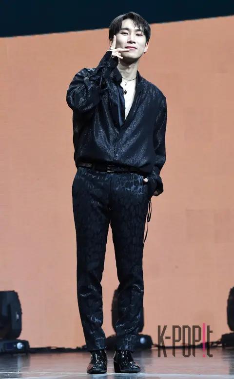 Seo Eun-kwang (BTOB 4U) — Showcase