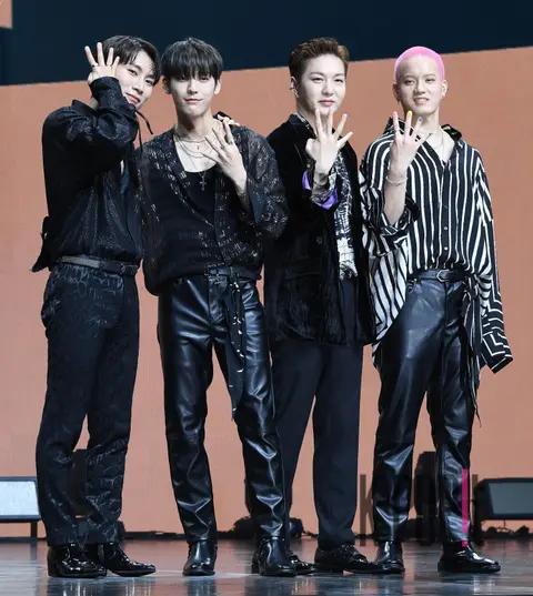 BTOB 4U — Showcase