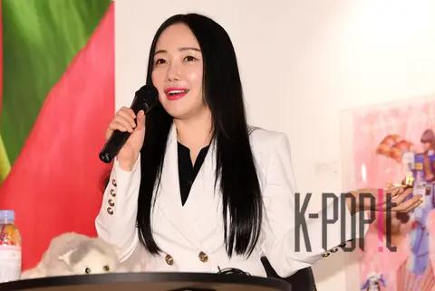 Nancy Ryang — Exhibition Press Conference