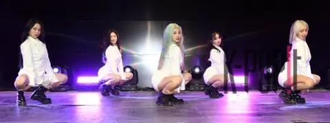 Woo-ah — Showcase