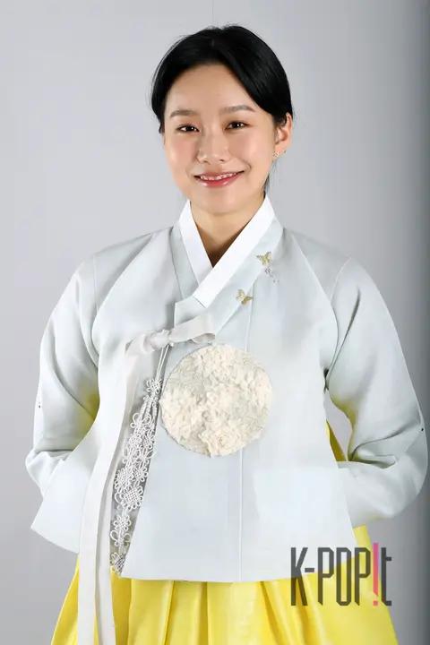 Park Yu-na — Hanbok Interview