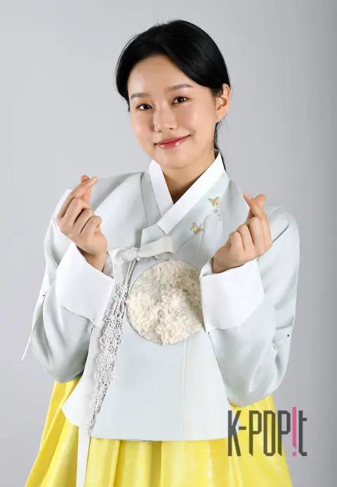Park Yu-na — Hanbok Interview