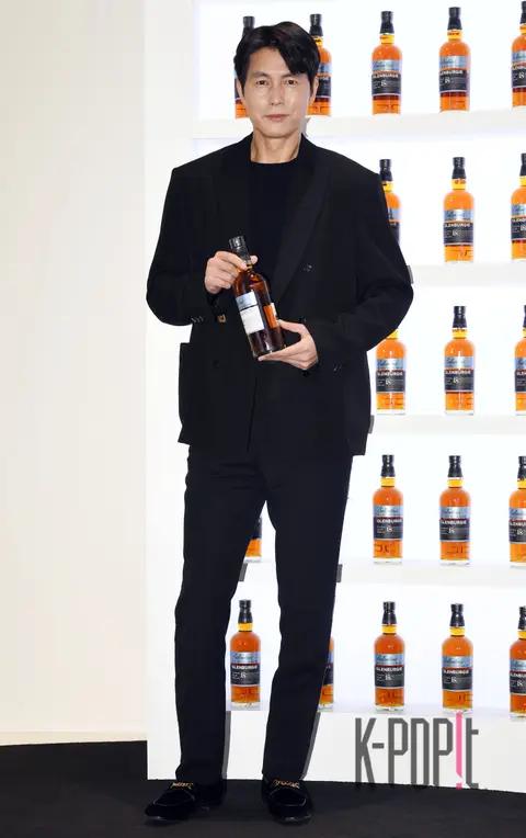 Jung Woo-sung — Launch