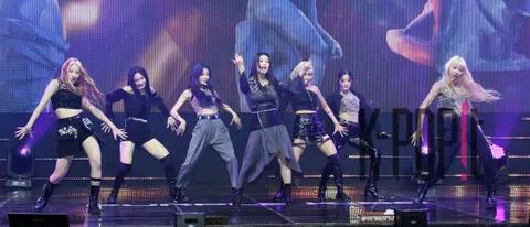 PURPLE KISS — Showcase