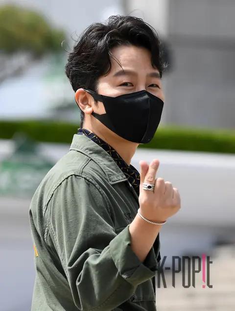 Jung Yeop — Arrival — 2021-04-13