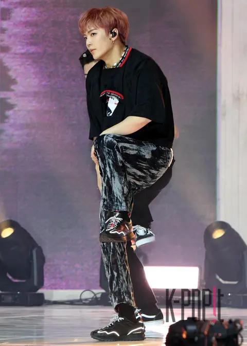 JR (NU'EST) — Showcase