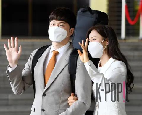 So Yoo-chan, So Yu-mi — Arrival