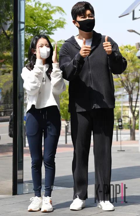 Oh Yu-jin, Jin Hae-sung — Arrival