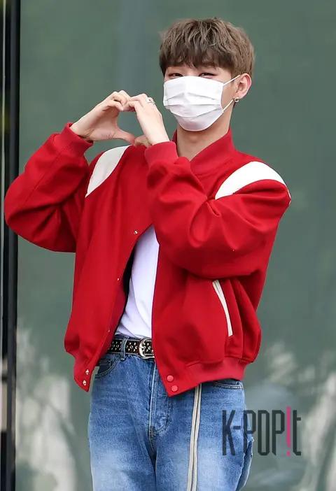 Yoon Ji-sung — Arrival