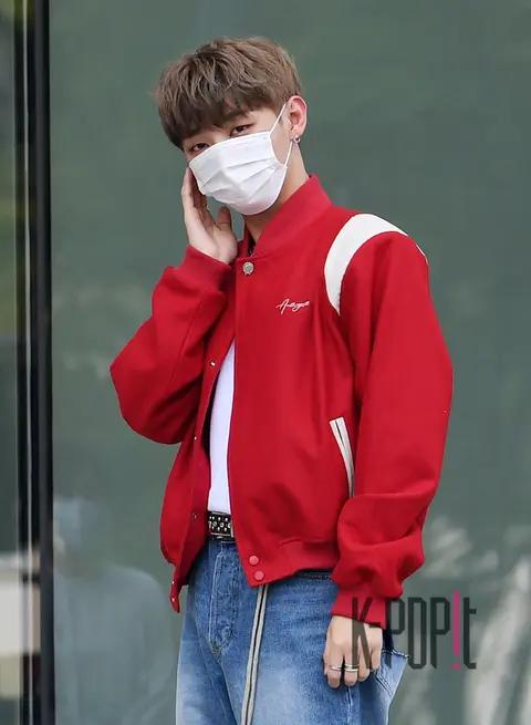 Yoon Ji-sung — Arrival