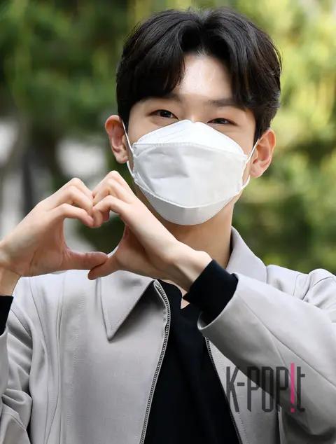 Kim Yong-bin — Arrival