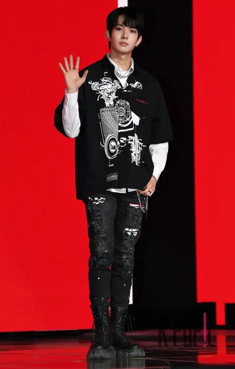 Heeseung (ENHYPEN) — Showcase