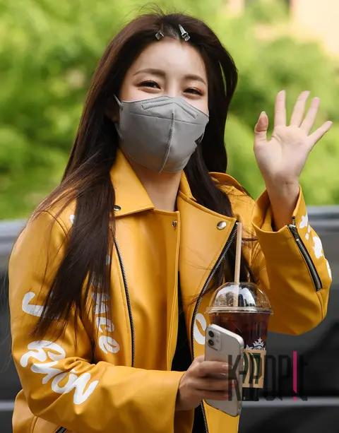 Yujeong (Brave Girls) — Arrival