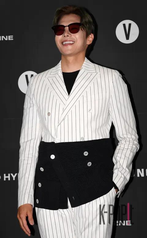 Park Eun-seok — Launch