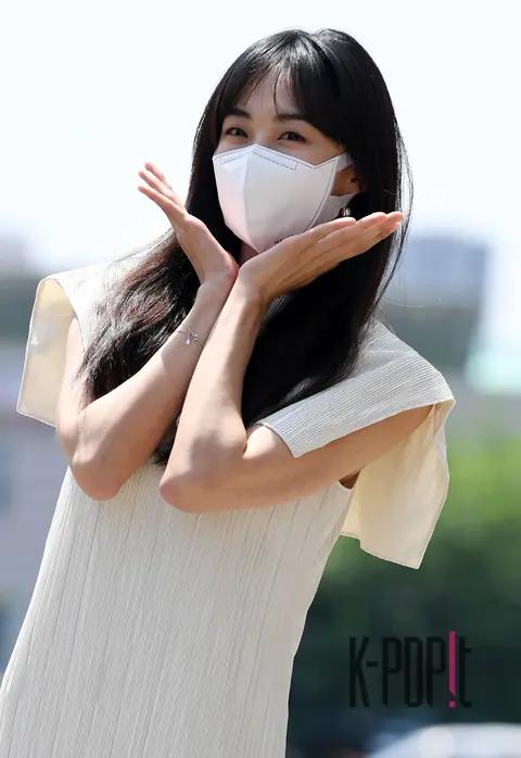 Keum Sae-rok — Arrival