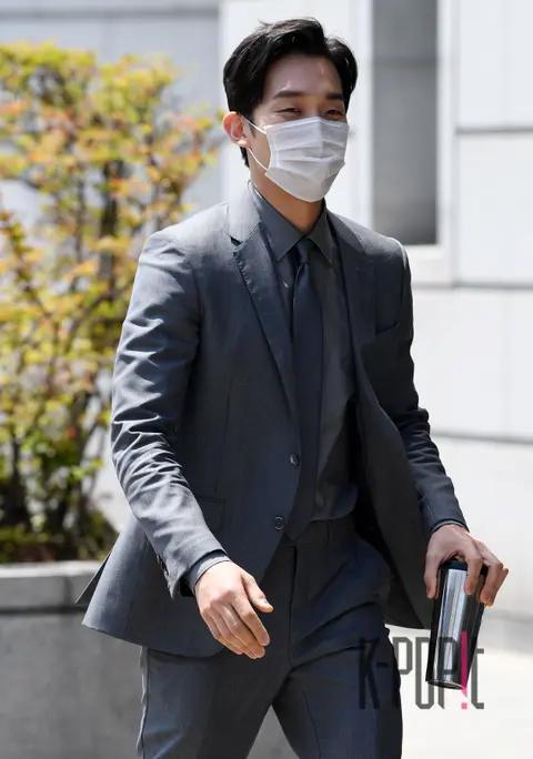 Lee Sang-i — Arrival