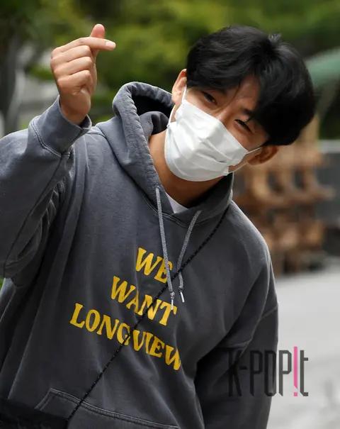 Shin Seung-tae — Arrival