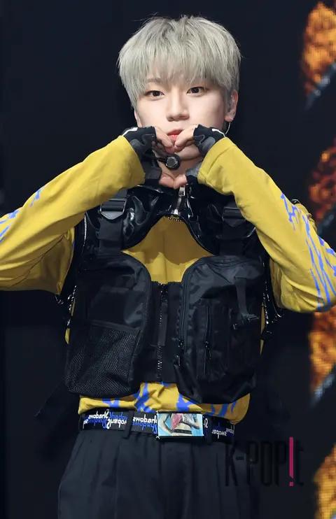 Blechers Wuju — Showcase