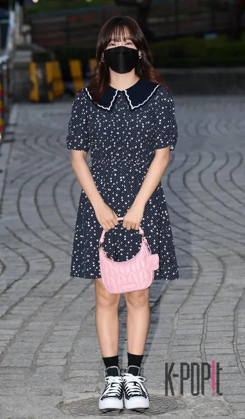 Kim Se-jeong — Arrival