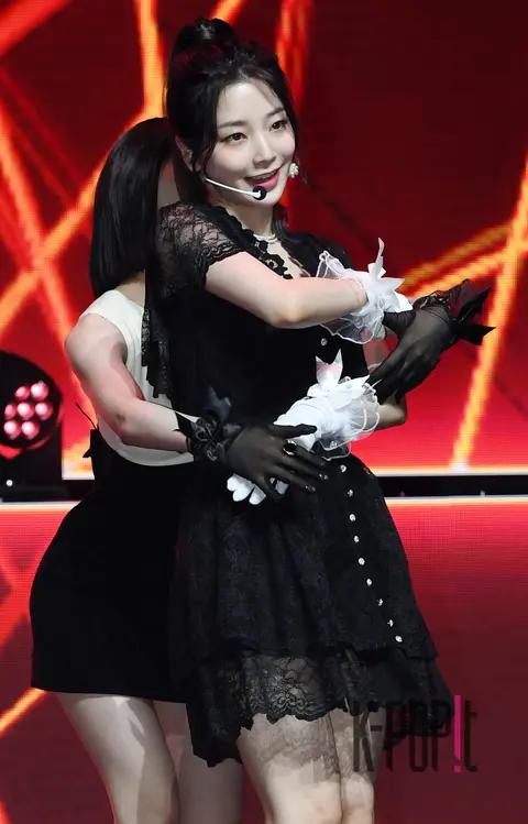 Yeonhee (Rocket Punch) — Showcase