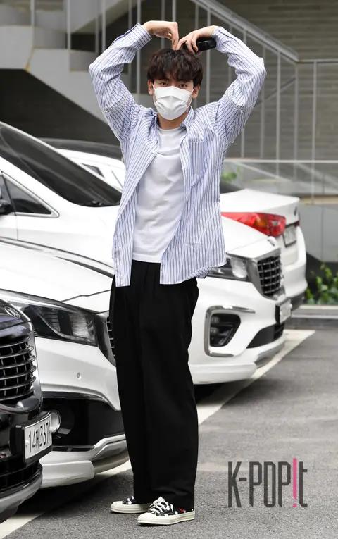Lavidence Hwang Geon-ha — Departure