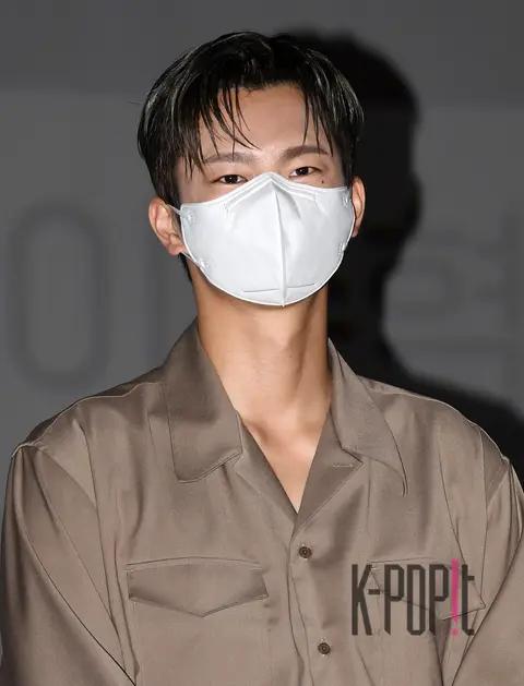 Seo In-guk — Pipeline Stage Greeting
